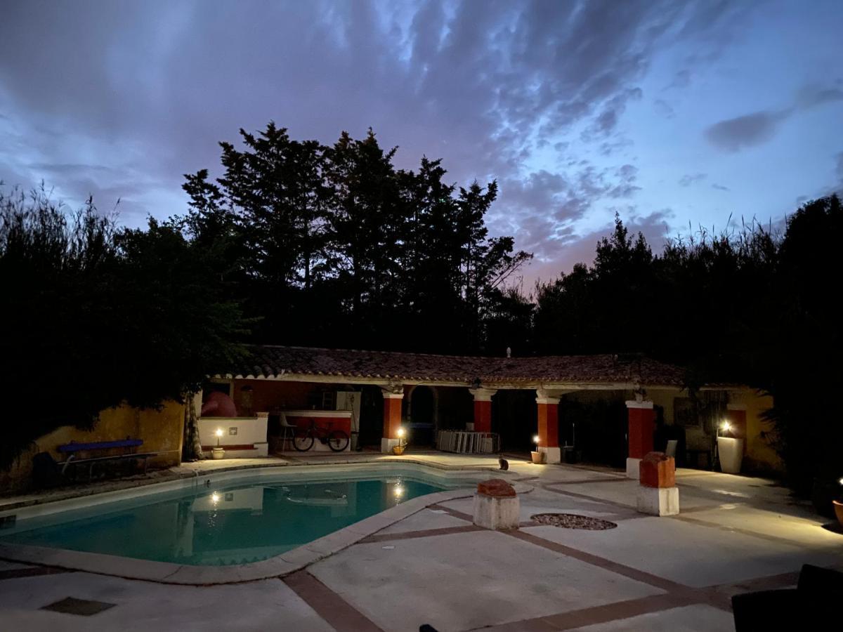 Le Clos De L'Isle Arles Exterior photo